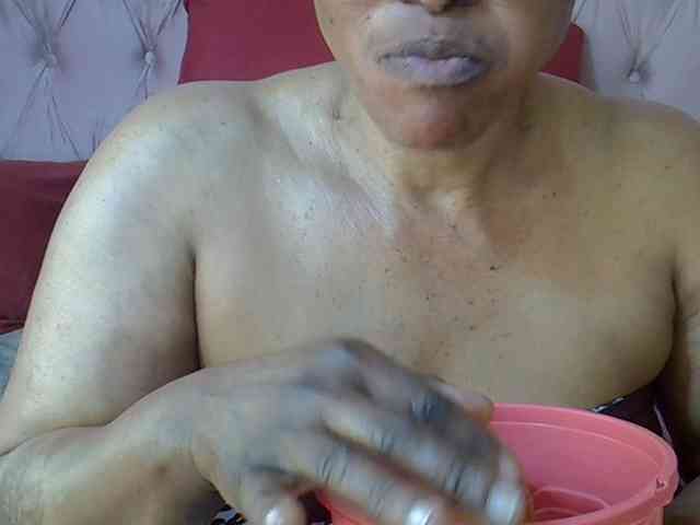SweetMellowX1-1 webcam