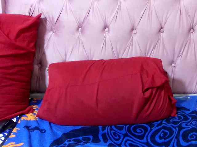 SweetMellowX1-1 webcam