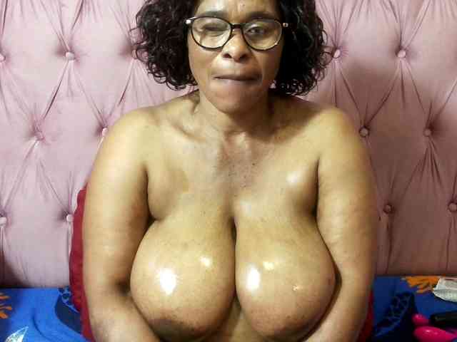 SweetMellowX1-1 webcam