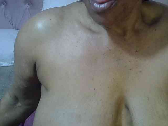 SweetMellowX1-1 webcam
