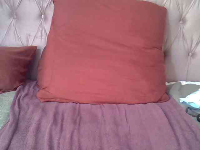 SweetMellowX1-1 webcam