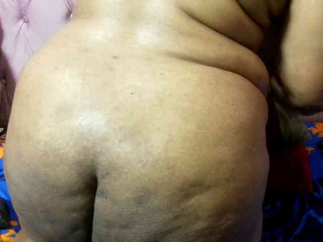 SweetMellowX1-1 webcam