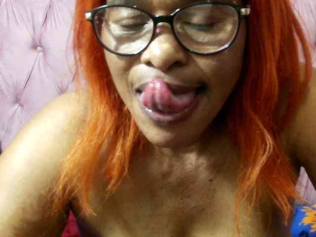 SweetMellowX1-1 webcam