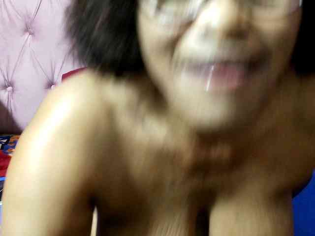 SweetMellowX1-1 webcam