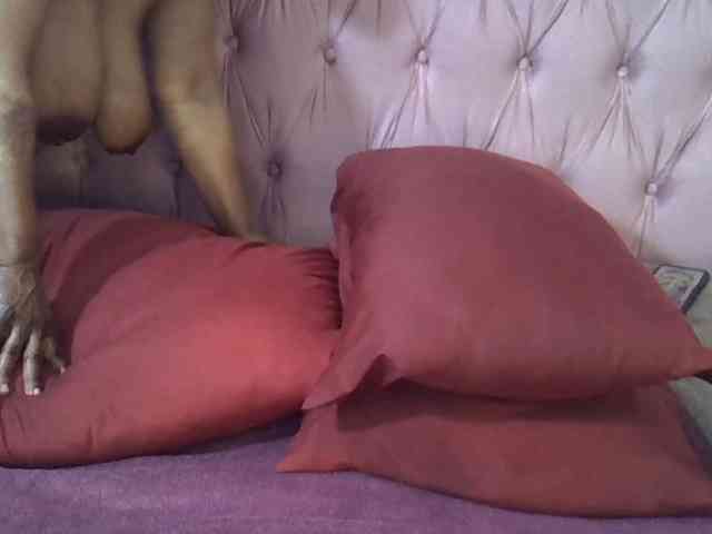 SweetMellowX1-1 webcam