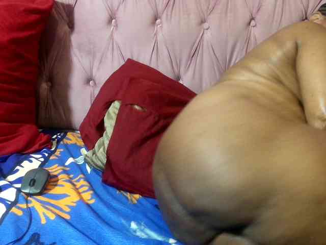 SweetMellowX1-1 webcam