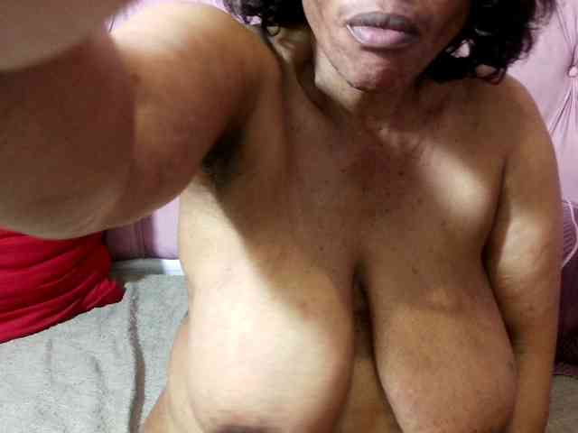 SweetMellowX1-1 webcam