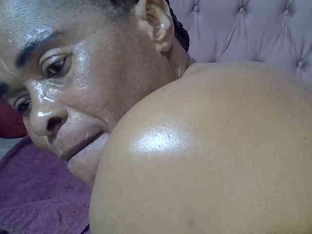 SweetMellowX1-1 webcam