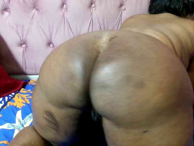 SweetMellowX1-1 webcam