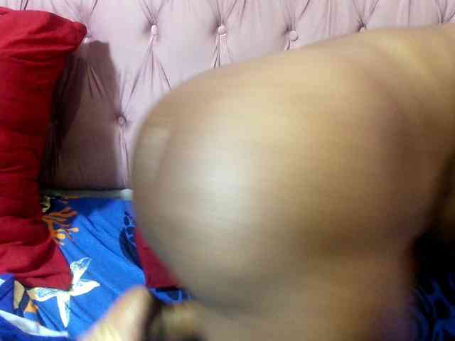 SweetMellowX1-1 webcam