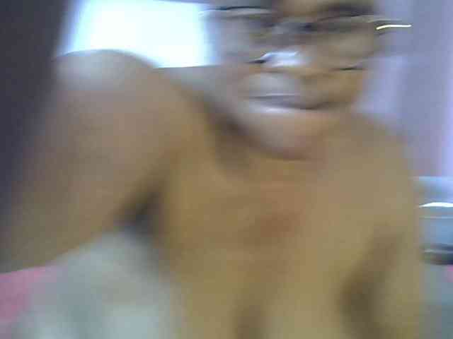 SweetMellowX1-1 webcam