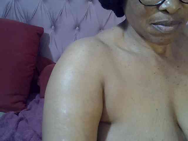 SweetMellowX1-1 webcam