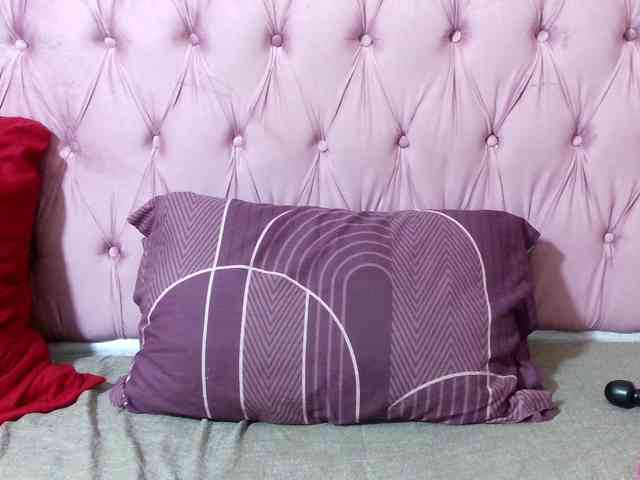 SweetMellowX1-1 webcam