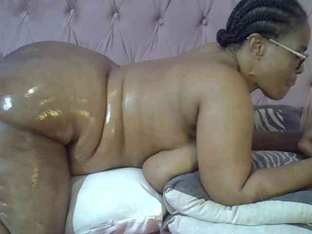 SweetMellowX1-1 webcam