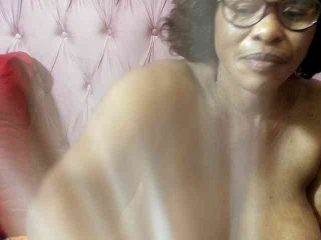 SweetMellowX1-1 webcam