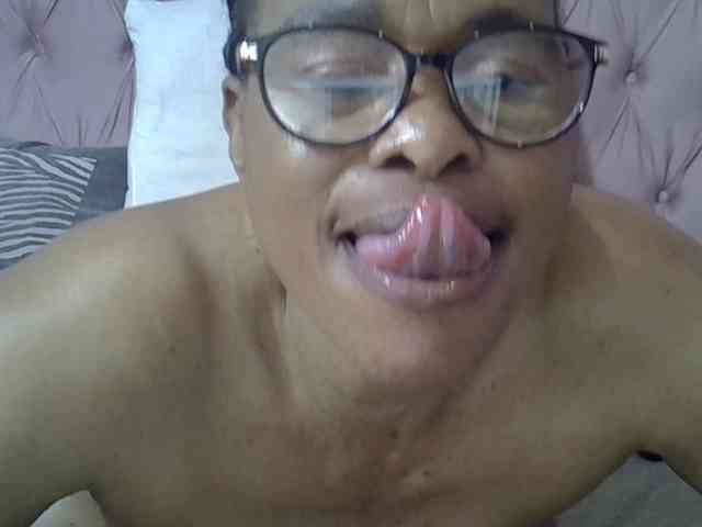 SweetMellowX1-1 webcam