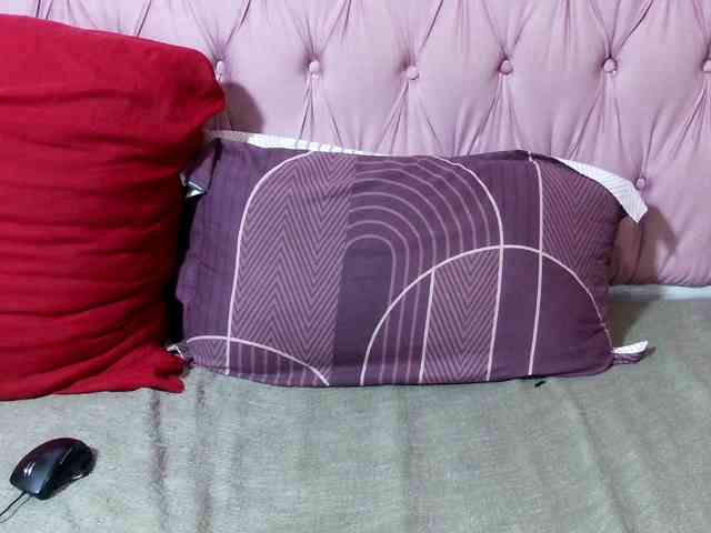 SweetMellowX1-1 webcam