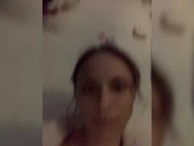 -NEEDLE-'s BongaCams show and profile