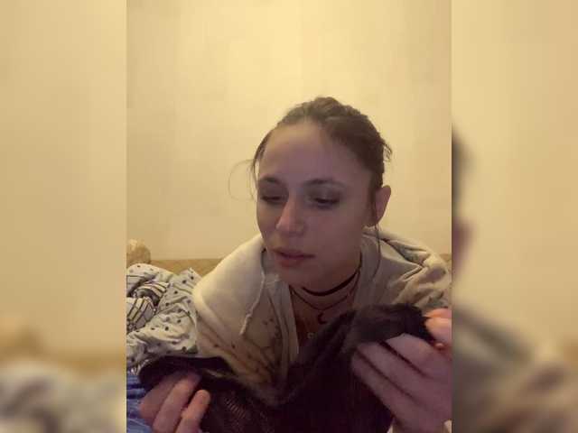 -NEEDLE-'s BongaCams show and profile