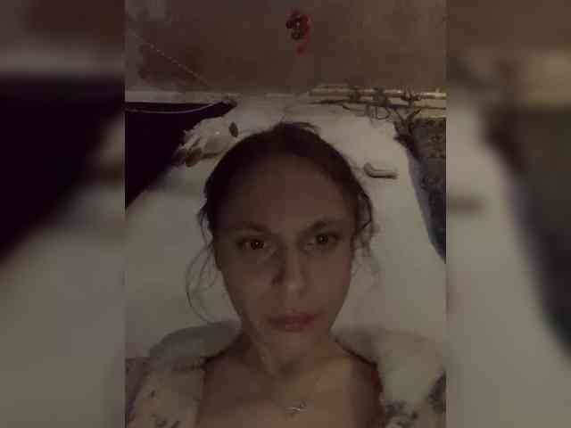 -NEEDLE- Live Webcam on BongaCams