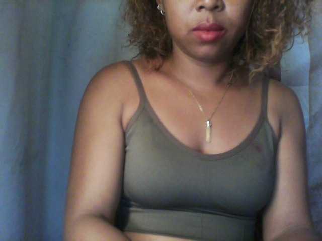  Baby-giiirl23 chat room