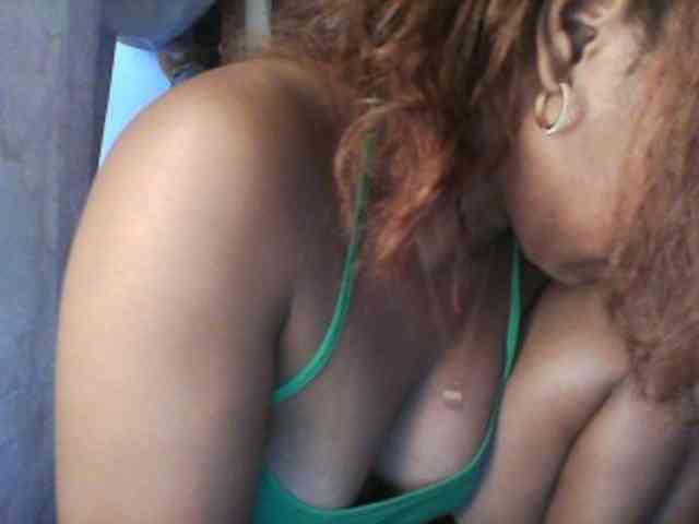 Baby-giiirl23 webcam