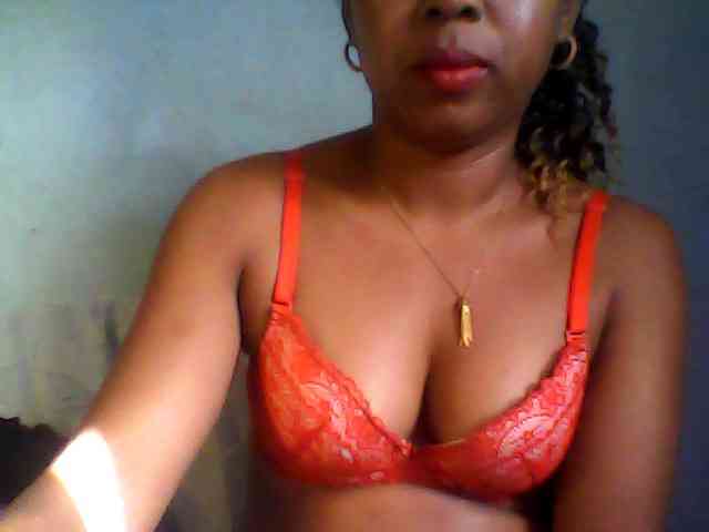 Baby-giiirl23 webcam