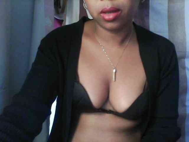 Baby-giiirl23 webcam