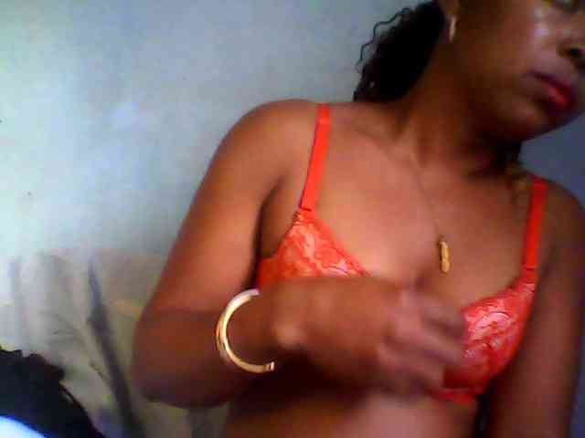Baby-giiirl23 webcam