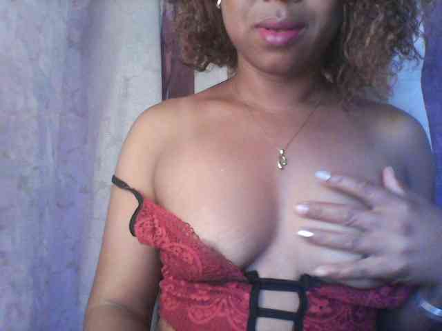 Baby-giiirl23 webcam
