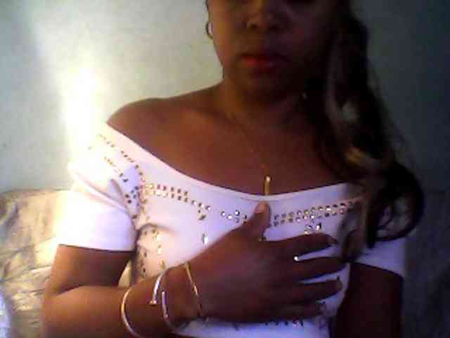 Baby-giiirl23 webcam