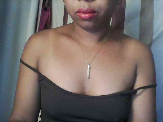 Baby-giiirl23 webcam