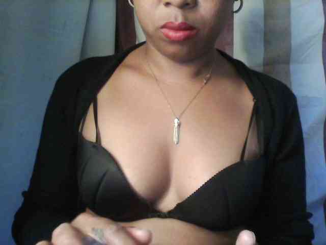 Baby-giiirl23 webcam