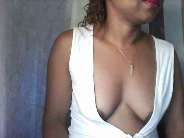 Baby-giiirl23 webcam