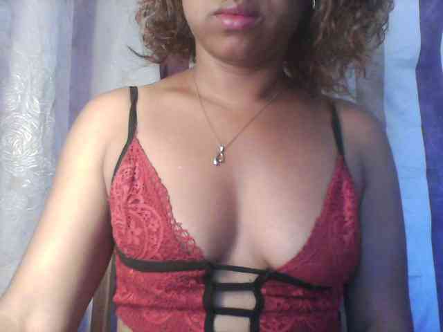 Baby-giiirl23 webcam