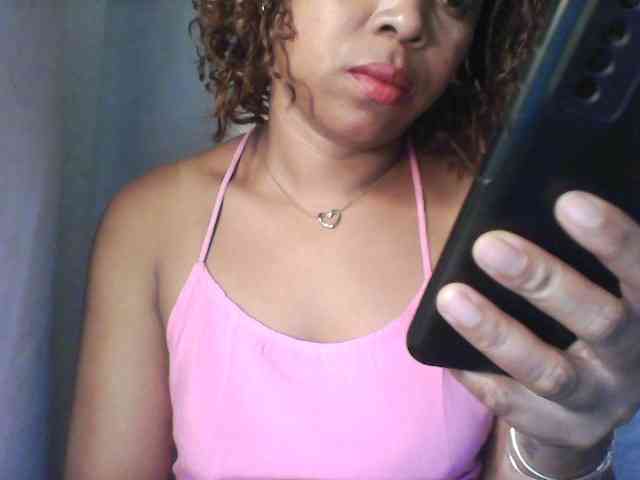 Baby-giiirl23