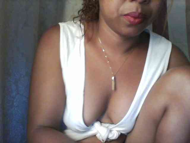 Baby-giiirl23 webcam