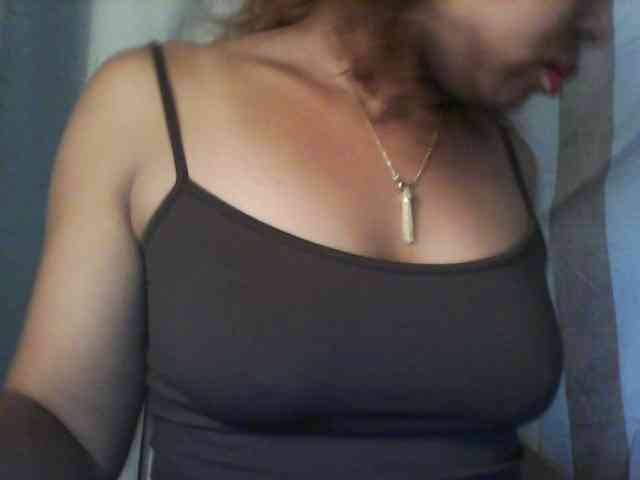 Baby-giiirl23 webcam
