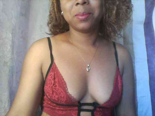 Baby-giiirl23 webcam