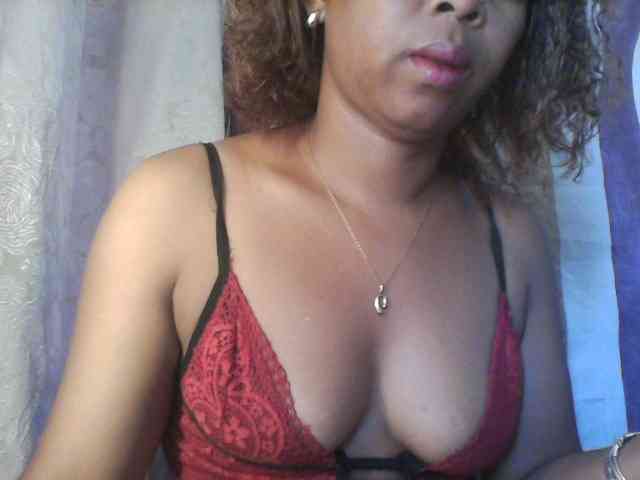 Baby-giiirl23 webcam
