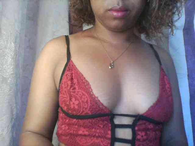 Baby-giiirl23 webcam