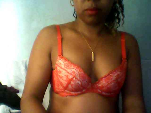 Baby-giiirl23 webcam
