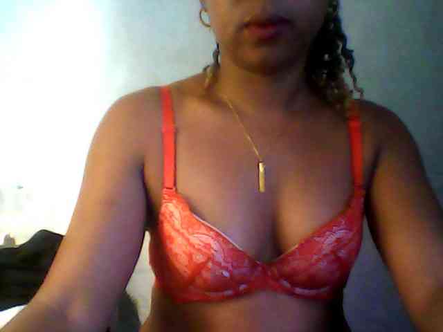 Baby-giiirl23 webcam