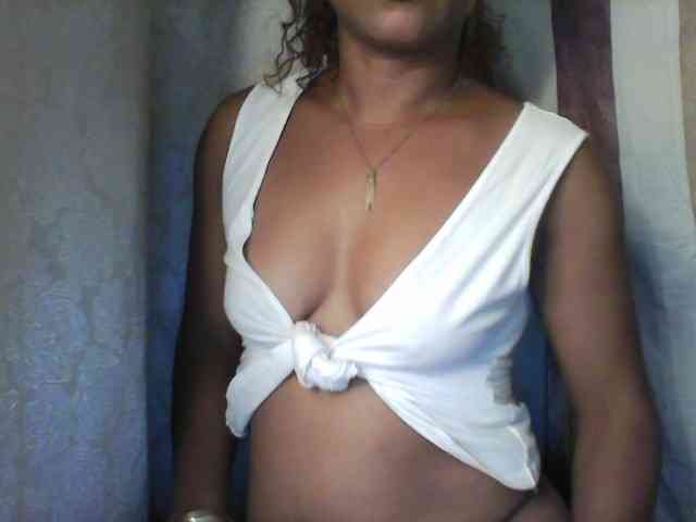 Baby-giiirl23 webcam