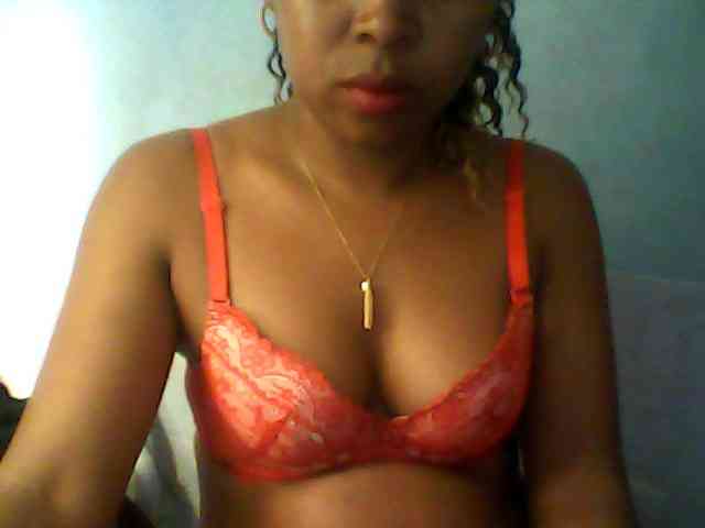 Baby-giiirl23 webcam