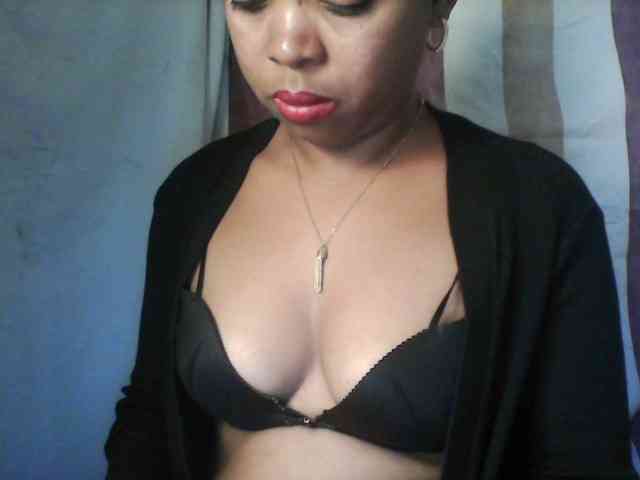 Baby-giiirl23 webcam