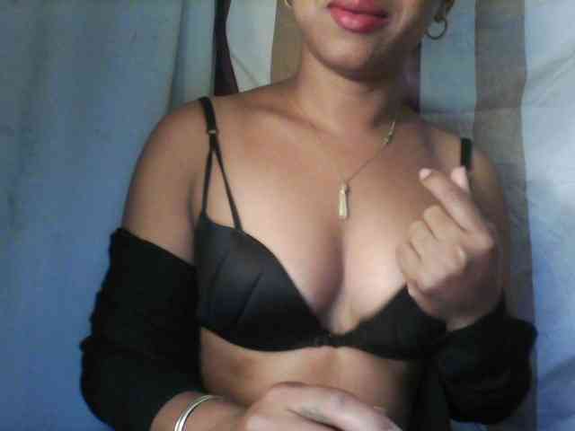Baby-giiirl23 webcam