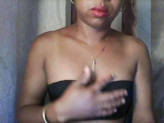 Baby-giiirl23 webcam