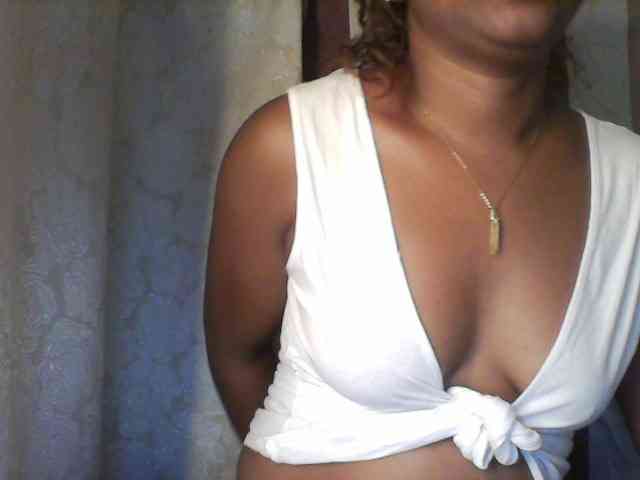 Baby-giiirl23 webcam