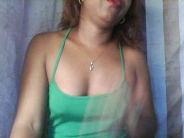 Baby-giiirl23 webcam